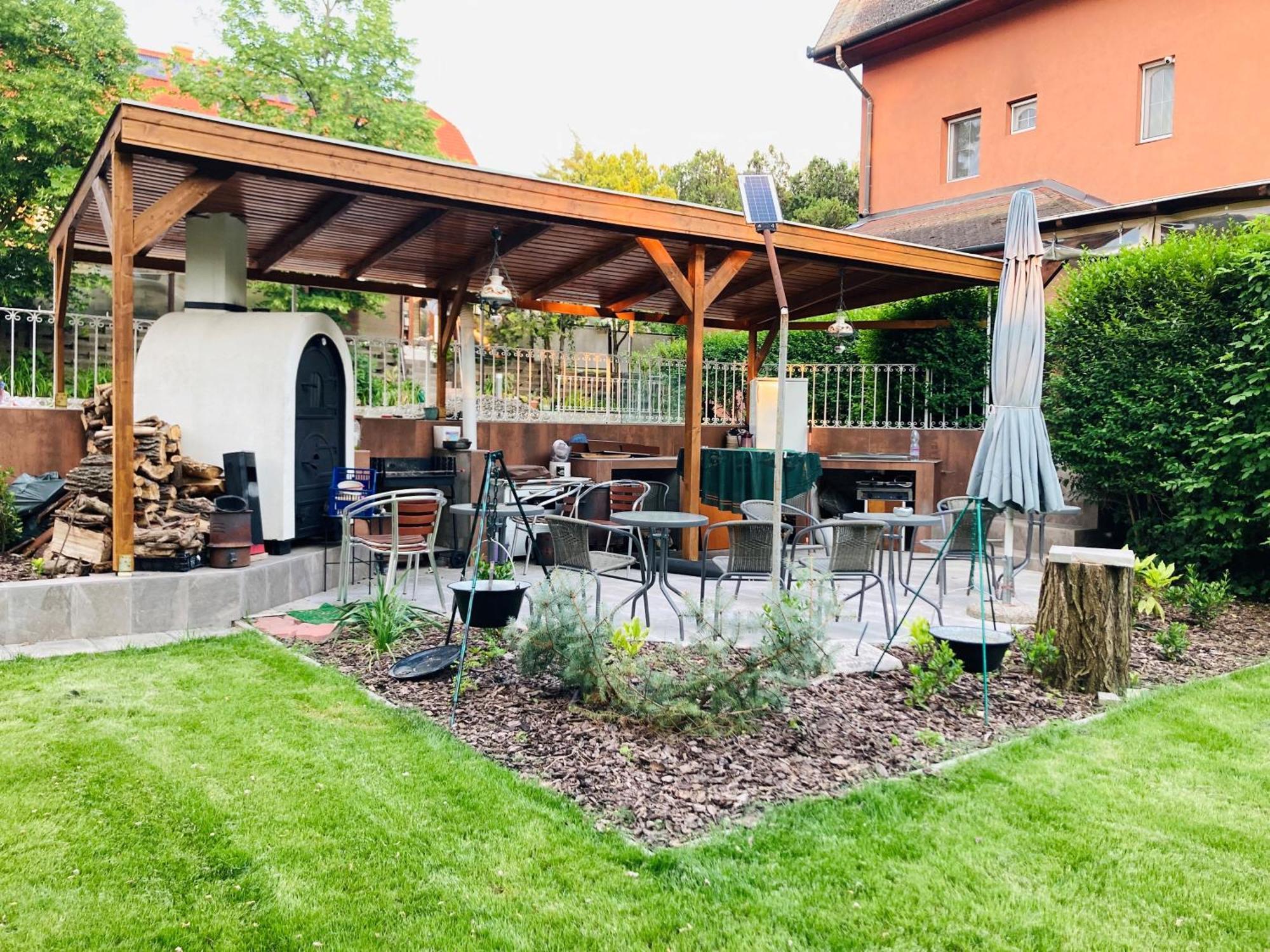 Le Rose & Park Hotel